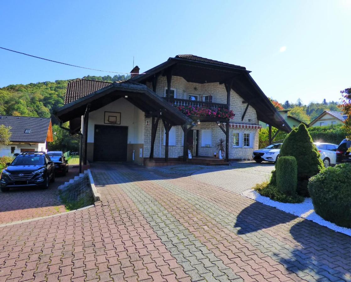 Pokoje Pod Szyndzielnia Bielsko-Biala Exterior photo